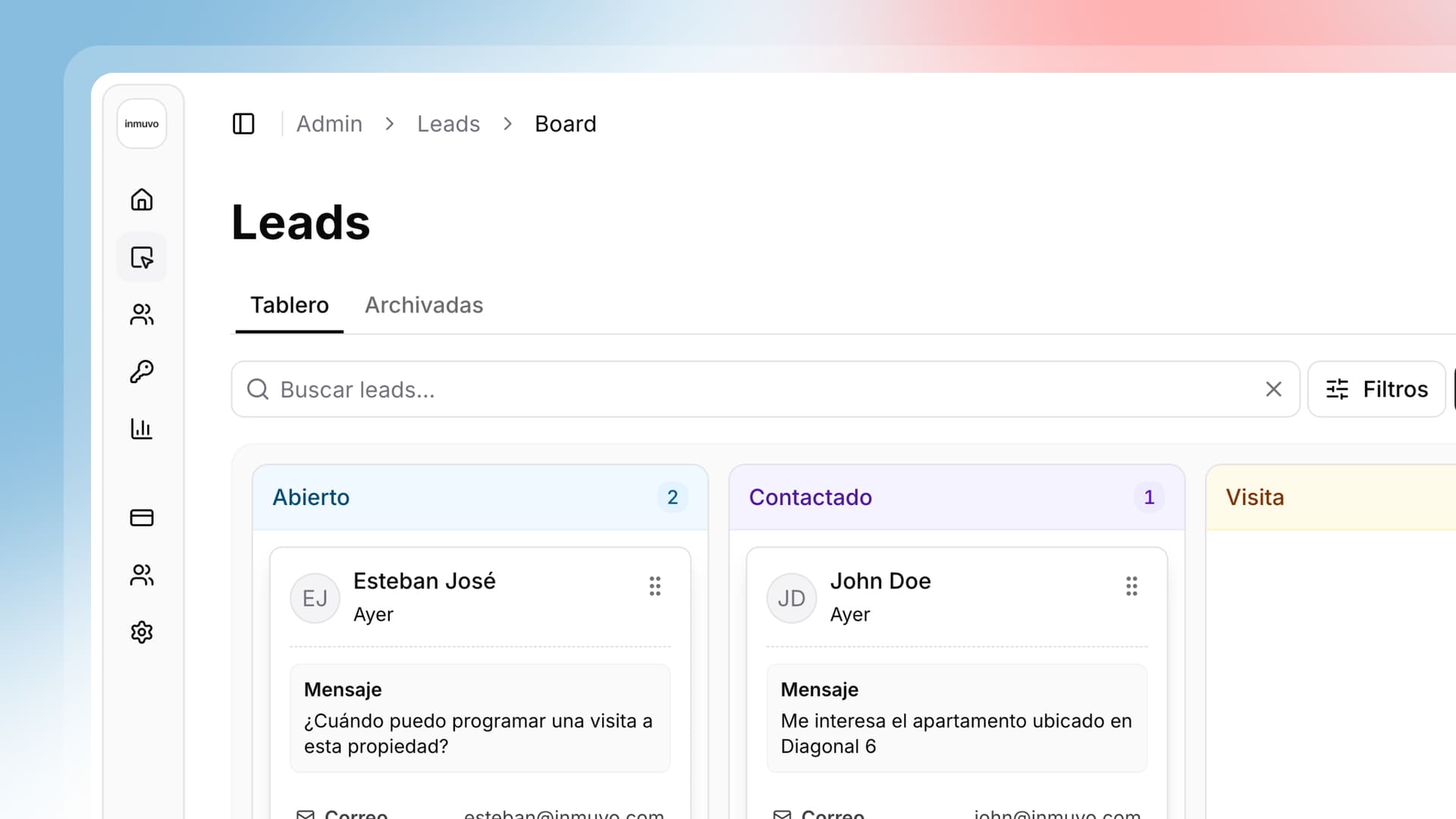 Tablero Kanban de leads en Inmuvo con etapas Abierto, Contactado y Visita