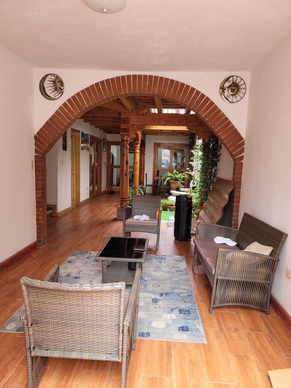 Listing image 1