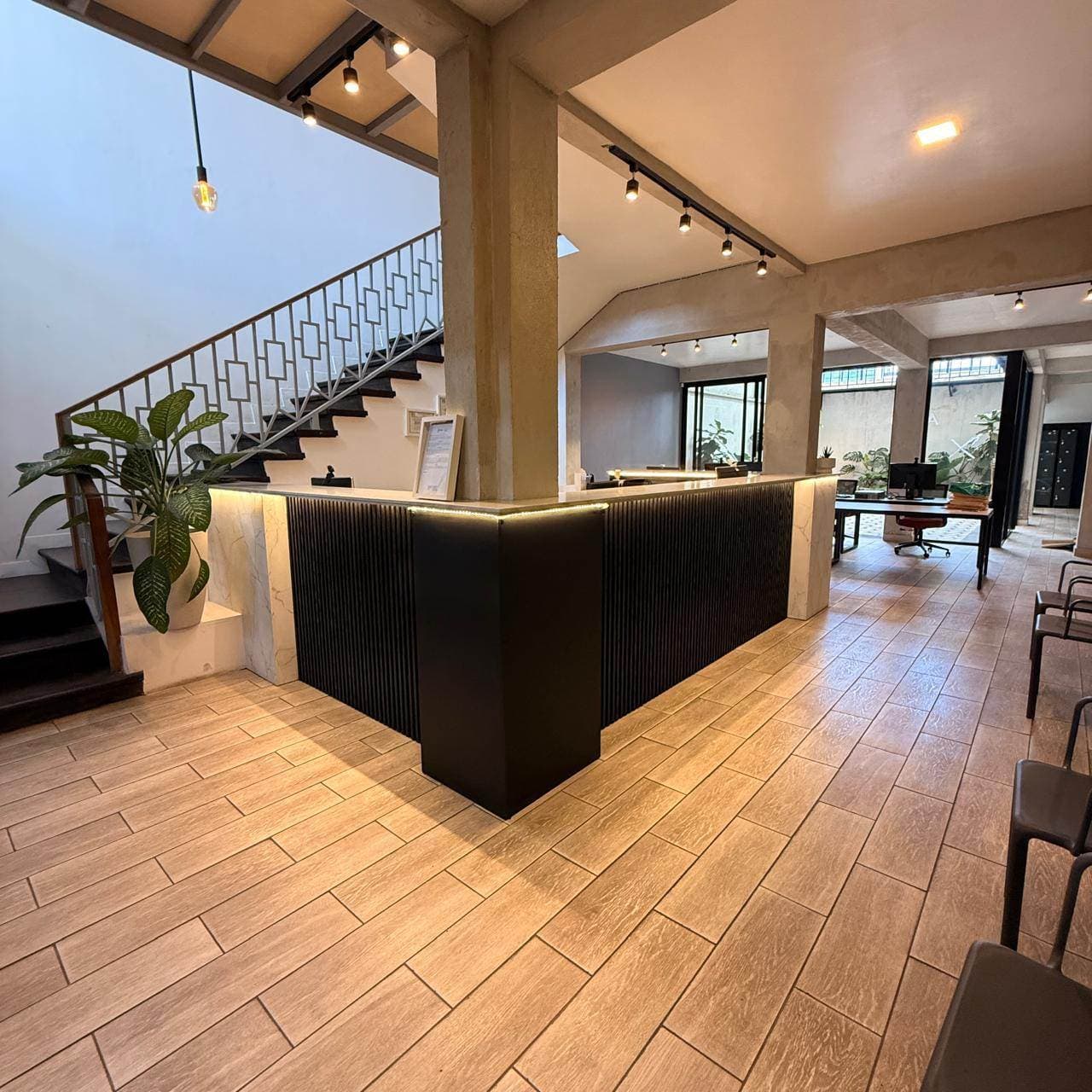 Venta Casa para oficinas en z.10