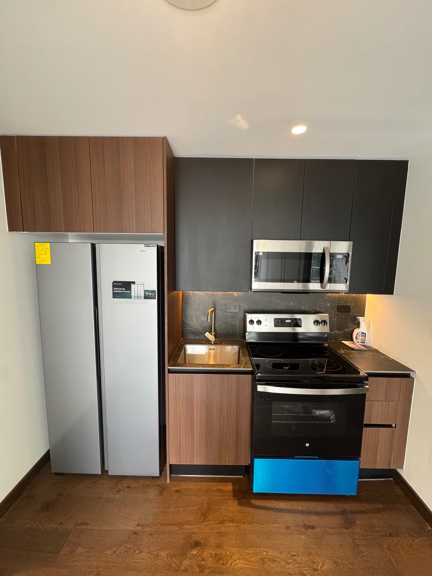 Listing image 2
