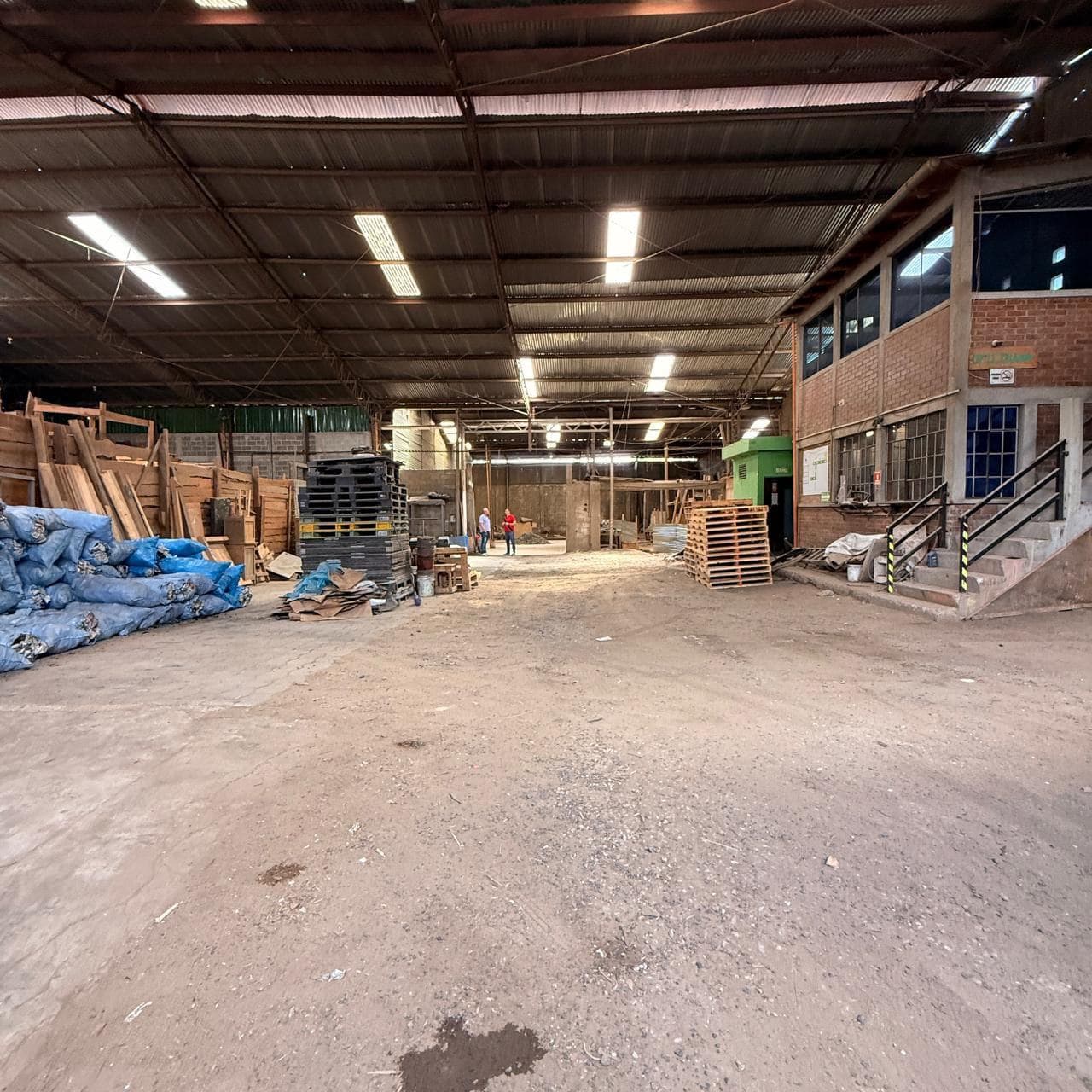 Listing image 1
