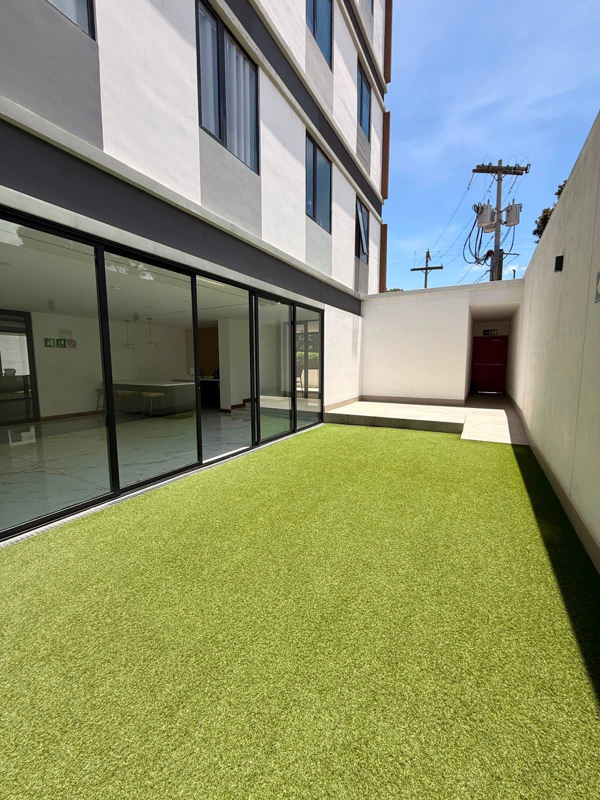 Listing image 8