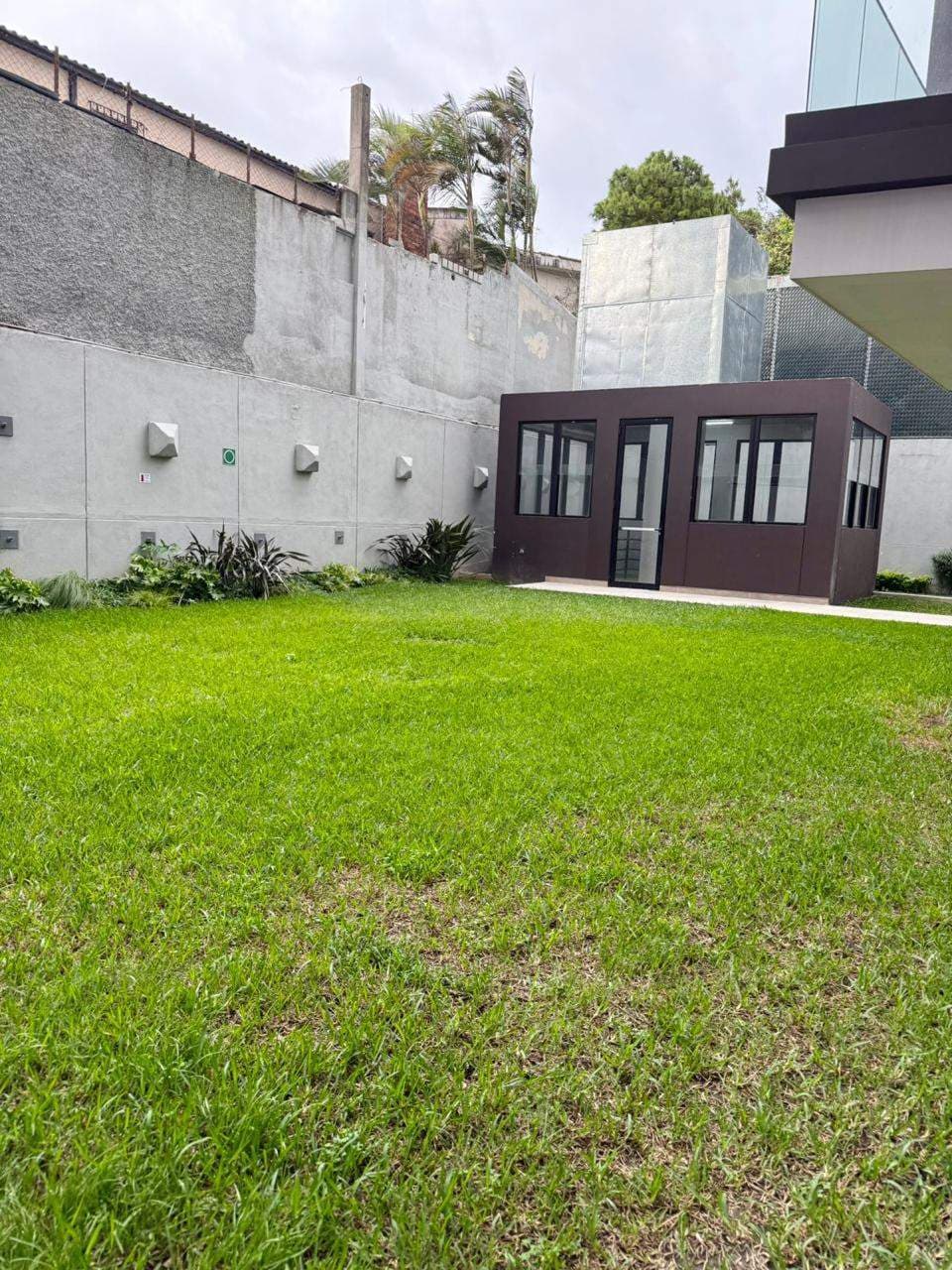 Listing image 17