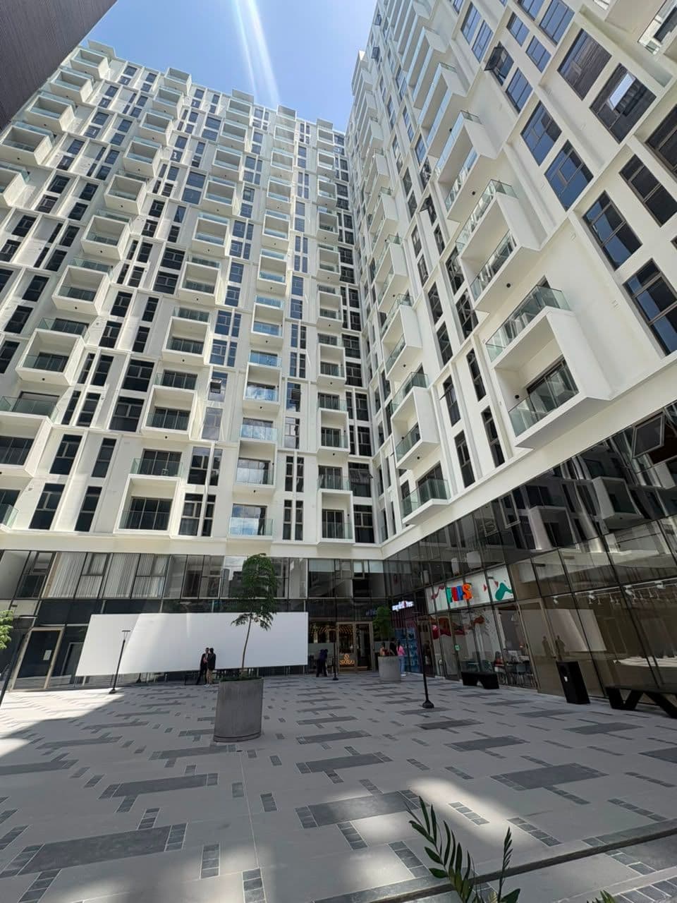 Vendo Apartamento Atarah Torre 1, Zona 10