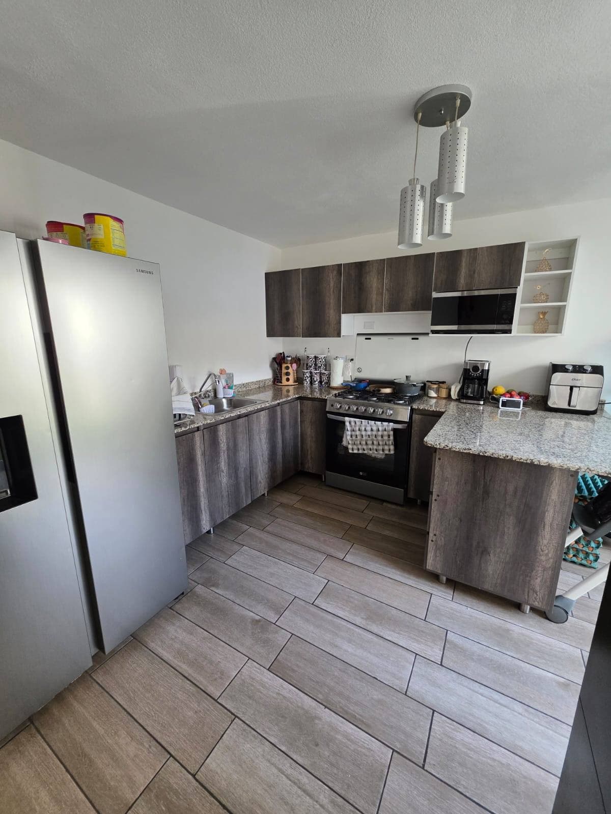 Listing image 20