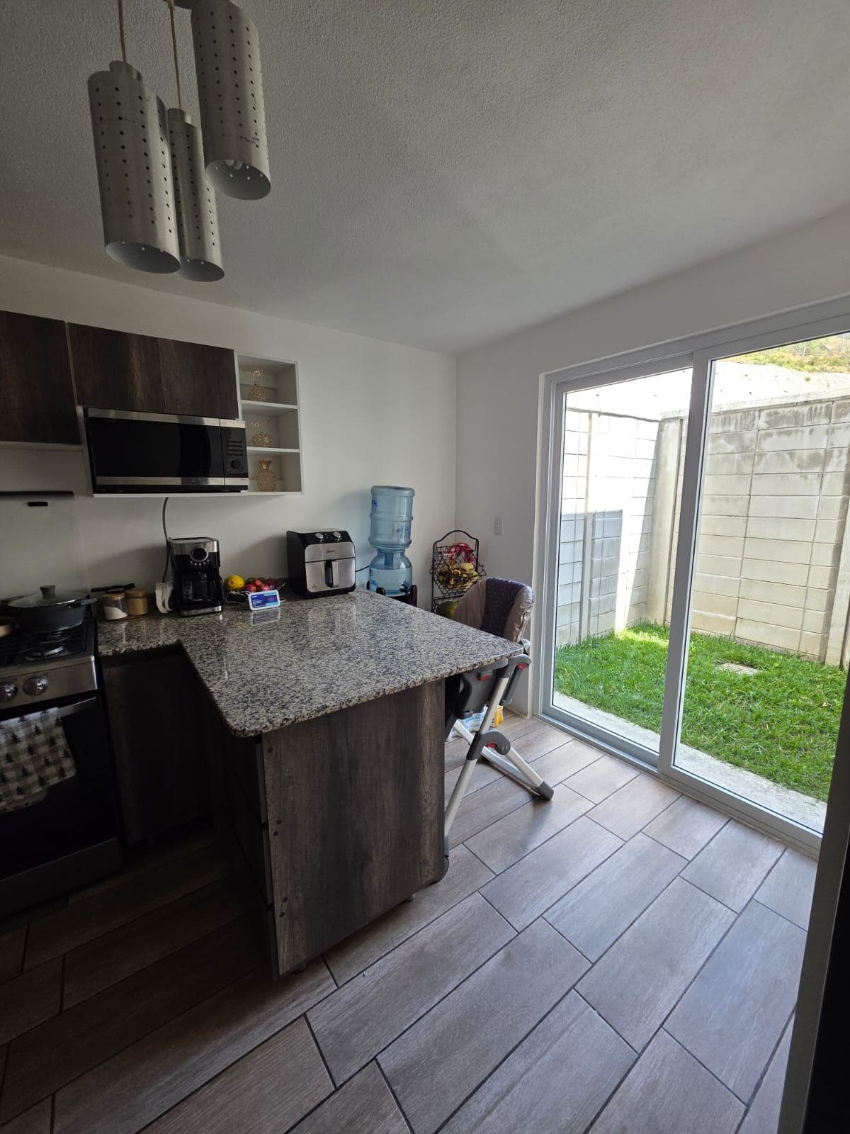 Listing image 9
