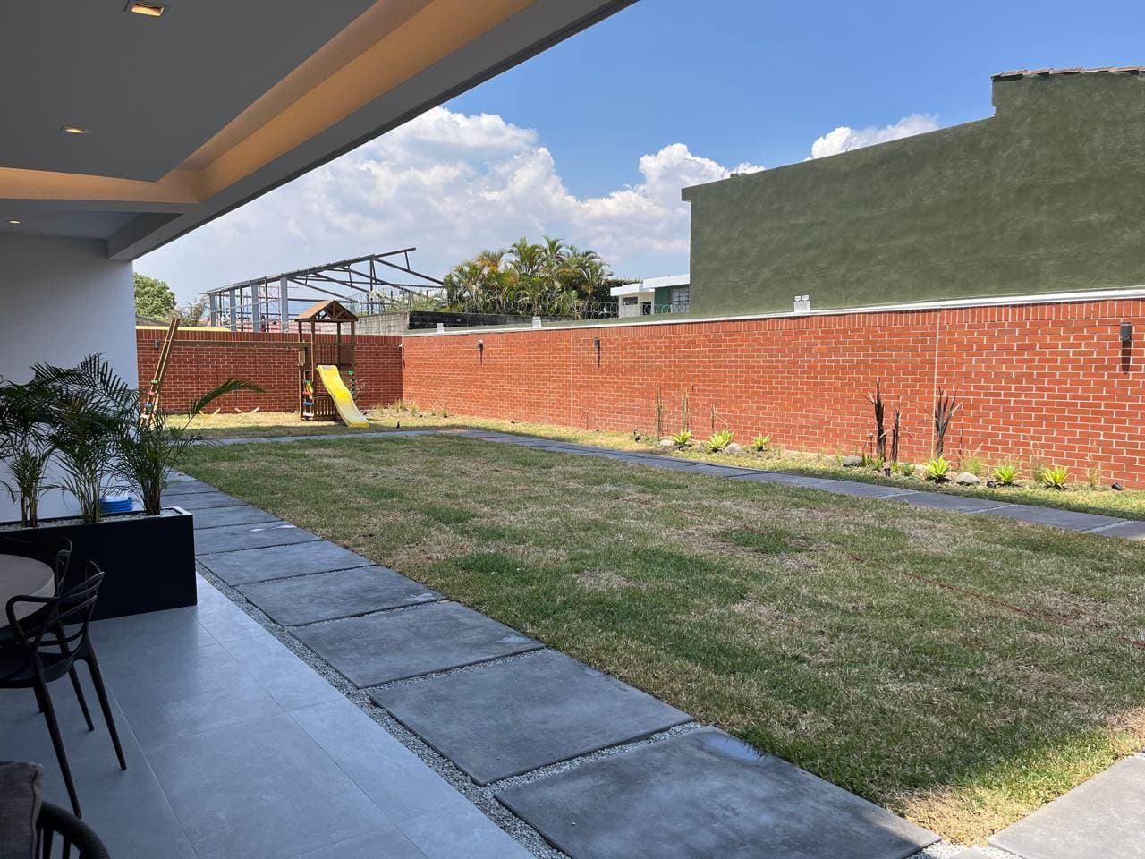 Listing image 9